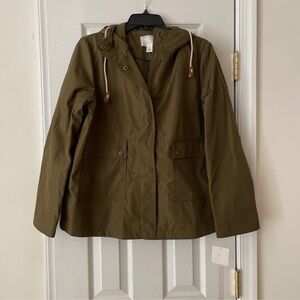 NWT Caslon Hooded Rain Jacket SMALL Color OLIVE